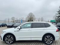 Gebraucht VW Tiguan Allspace R-line 150 PS (110 kW) 2022 Weiß SUV