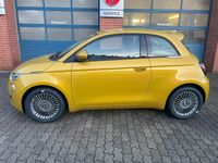 Neu Fiat 500 65 PS (47 kW) 2026 Grün