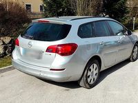 Gebraucht Opel Astra 95 PS (69 kW) 2011 Silber Kombi