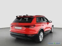 Gebraucht Audi Q6 e-tron Comfort 284 kW (387 PS) 2025 Soneirarot metallic SUV