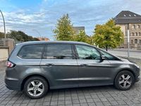 Gebraucht Ford Galaxy Titanium 190 PS (139 kW) 2019 Silber Van / Kleinbus