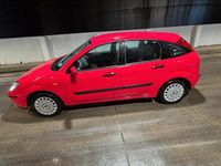 Usata Ford Focus 75 CV (55 kW) 2004 Rosso Utilitaria