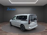 Gebraucht VW Caddy Maxi Life Edition 122 PS (89 kW) 2024 Reflexsilber metallic Van / Kleinbus