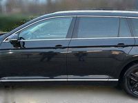Gebraucht VW Passat 150 PS (110 kW) 2016 Schwarz Kombi