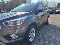 Gebraucht Ford Kuga Titanium 150 PS (110 kW) 2017 Grau SUV