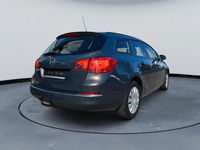 Gebraucht Opel Astra Edition 116 PS (85 kW) 2013 Grau Kombi