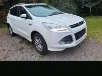 Gebraucht Ford Kuga 163 PS (119 kW) 2013 Weiß SUV