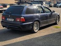 Gebraucht BMW 525 192 PS (141 kW) 2001 Blau Kombi