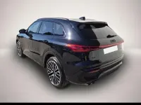 Neu Audi Q5 S-Line 204 PS (150 kW) 2025 Manufacturer SUV