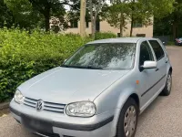 Gebraucht VW Golf IV 101 PS (74 kW) 1998 Silber Kleinwagen