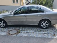 Gebraucht Mercedes E220 Elegance 170 PS (125 kW) 2007 Grau Limousine