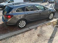 Gebraucht Opel Astra 140 PS (102 kW) 2012 Schwarz Kombi