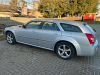 Second-hand Chrysler 300C 218 CP (160 kW) 2010 Argintiu Break