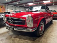 Gebraucht Mercedes 230 150 PS (110 kW) 1963 Rot Cabrio