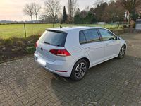Gebraucht VW Golf VII Join 110 PS (80 kW) 2018 Weiß Limousine