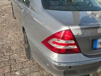 Gebraucht Mercedes C240 170 PS (125 kW) 2004 Gold Limousine