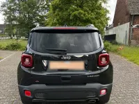 Gebraucht Jeep Renegade 120 PS (88 kW) 2018 Schwarz SUV