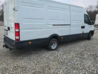 Gebraucht Iveco Daily 136 PS (100 kW) 2011 Weiß Van / Kleinbus
