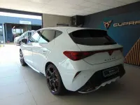 Neu Cupra Leon VZ 272 PS (200 kW) 2026 Weiß Limousine