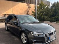 Gebraucht Audi A4 S-Line 190 PS (139 kW) 2019 Grau Kombi