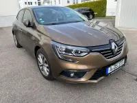 Usata Renault Mégane Play 110 CV (80 kW) 2017 Marrone Berlina
