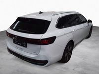 Second-hand VW Passat Business 150 CP (110 kW) 2025 Alb Break