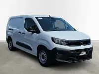 Gebraucht Opel Combo-e Life XL drive 100 kW (136 PS) 2025 Kaolin weiß Limousine