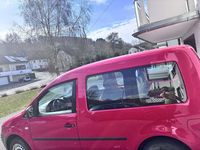 Usata VW Caddy 102 CV (75 kW) 2005 Rosso Monovolume