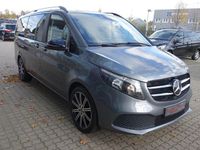 Gebraucht Mercedes V250 Night 190 PS (139 kW) 2022 Selenitgrau Van / Kleinbus