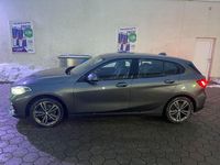 Gebraucht BMW 118 Sport Line 140 PS (102 kW) 2020 Grau Kleinwagen