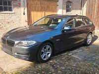 Gebraucht BMW 520 190 PS (139 kW) 2016 Silber Kombi