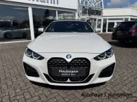 Gebraucht BMW 440 M Sport 374 PS (275 kW) 2023 Mineralweiss Cabrio