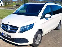 Gebraucht Mercedes V220 163 PS (119 kW) 2023 Grau Van / Kleinbus