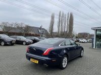 Gebraucht Jaguar XJ Premium Luxury 275 PS (202 kW) 2011 Blau Limousine