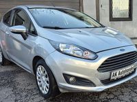 Gebraucht Ford Fiesta Trend 101 PS (74 kW) 2013 Grau Kleinwagen