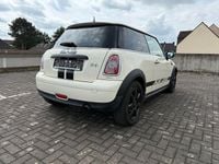 Usado Mini ONE 75 HP (55 kW) 2010 Branco Citadino