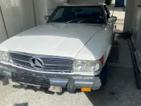 Gebraucht Mercedes SL380 155 PS (114 kW) 1983 Weiß Cabrio