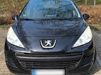 Gebraucht Peugeot 207 73 PS (53 kW) 2010 Schwarz Kleinwagen