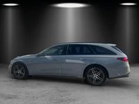 Gebraucht Mercedes E200 AMG 204 PS (150 kW) 2023 Grau Limousine