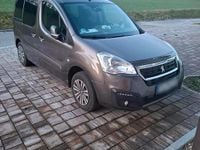 Gebraucht Peugeot Partner 98 PS (72 kW) 2017 Braun Van / Kleinbus