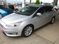 Gebraucht Ford Focus Titanium 125 PS (91 kW) 2017 Silber Limousine
