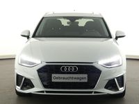 Gebraucht Audi A4 S-Line 204 PS (150 kW) 2022 Gletscherweiß metallic Kombi