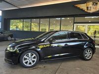 Gebraucht Audi A3 Ambiente 448 PS (329 kW) 2013 Schwarz Limousine