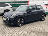 Begagnad Mini Cooper 136 HK (100 kW) 2024 Svart Halvkombi
