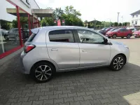Gebraucht Mitsubishi Space Star Select+ 71 PS (52 kW) 2024 Cool silber Kleinwagen