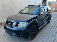 Gebraucht Nissan Navara 231 PS (169 kW) 2013 Schwarz Pickup