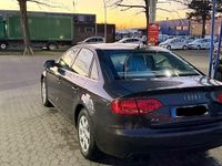 Gebraucht Audi A4 Ambiente 120 PS (88 kW) 2011 Grau Limousine