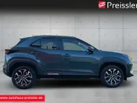 Neu Toyota Yaris Cross 130 PS (95 kW) 2026 Grün SUV