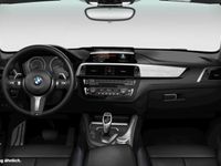 gebraucht BMW M140 5-Türer M Sport PANO RFK NAVI LED PDC V+H
