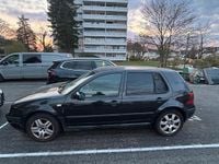 Gebraucht VW Golf IV 75 PS (55 kW) 2001 Schwarz Kleinwagen